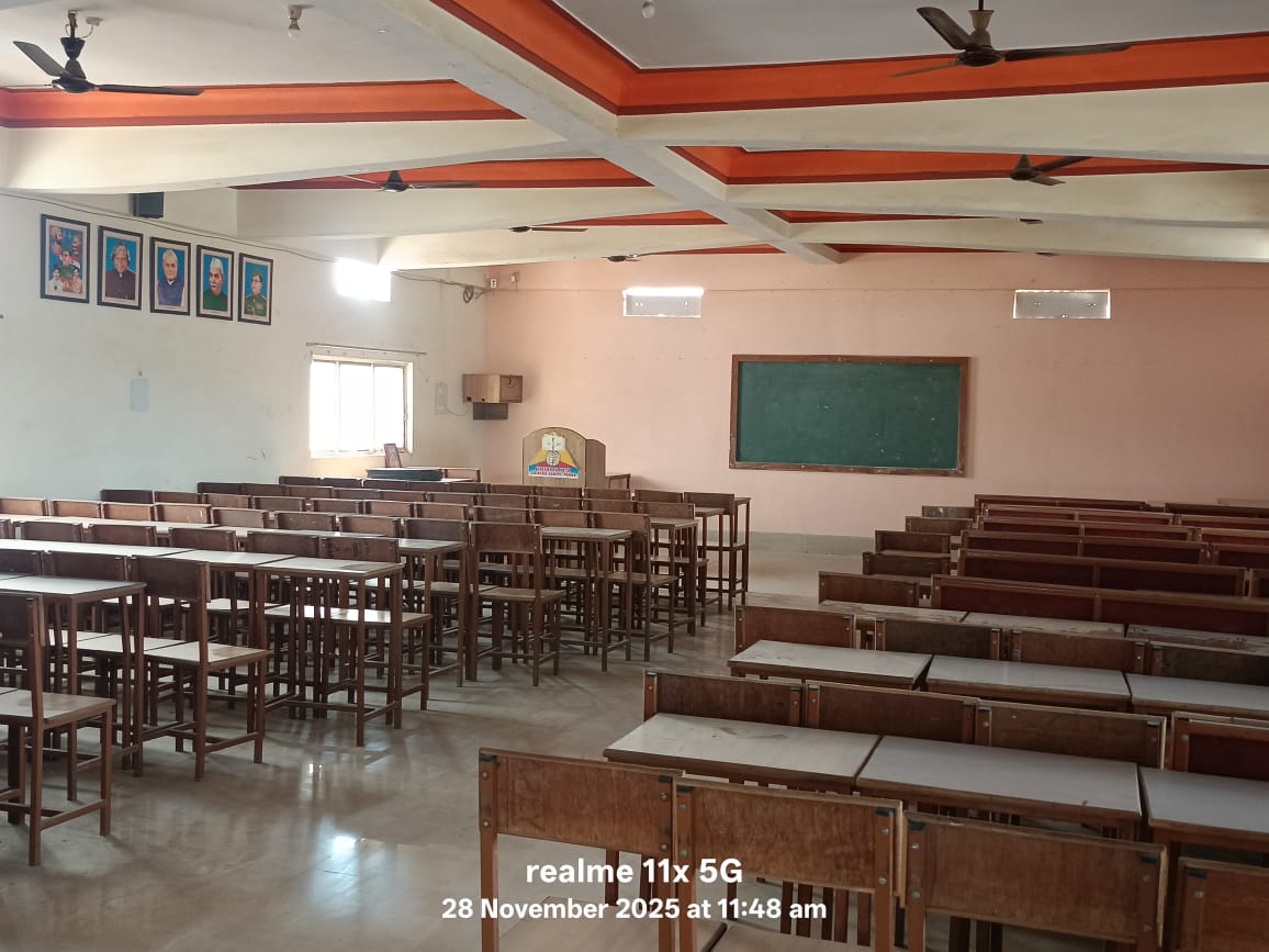 College Campus Image 10